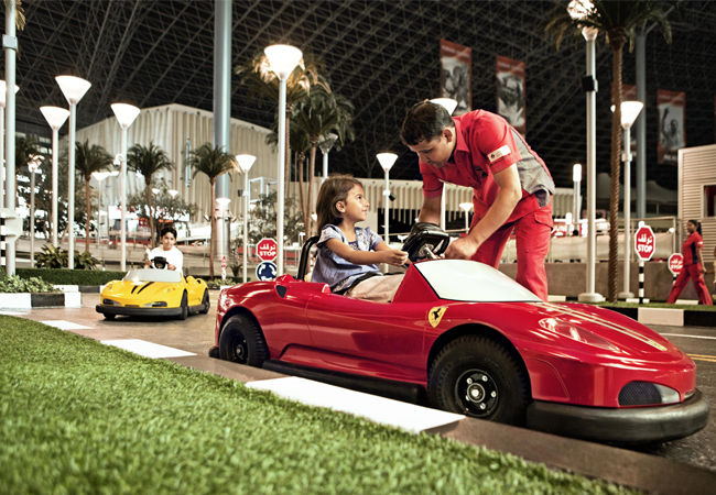 dubai ferrari world