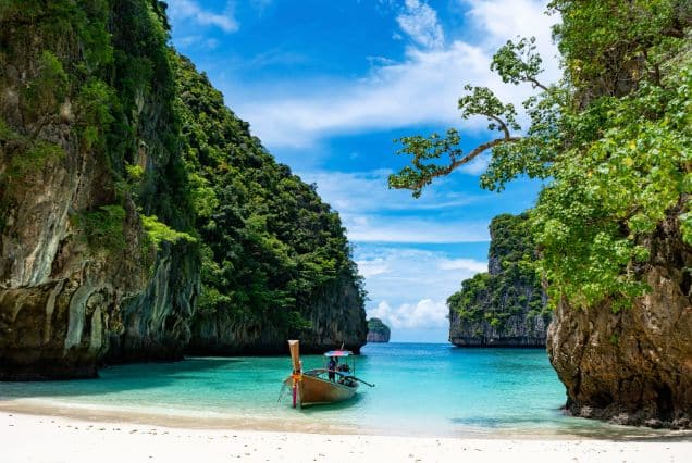 Thailand – Fun, Food, and Island Feels